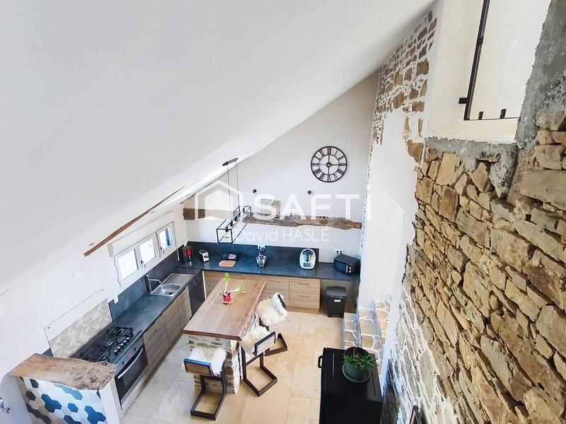 Maison - 205 m² - 6 pièces