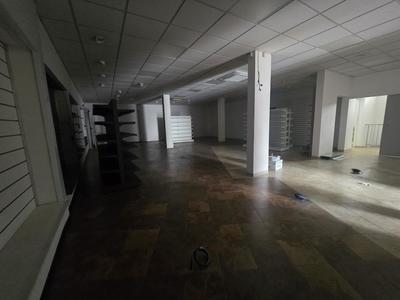 Local commercial - 390 m²