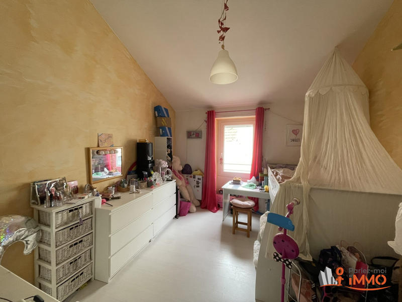 Maison - 93 m² - 5 pièces