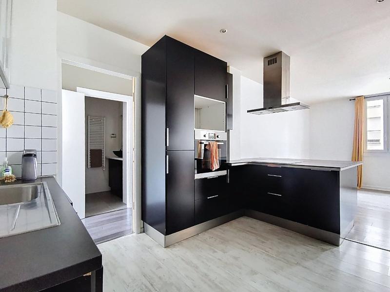 Appartement - 79 m² - 3 pièces