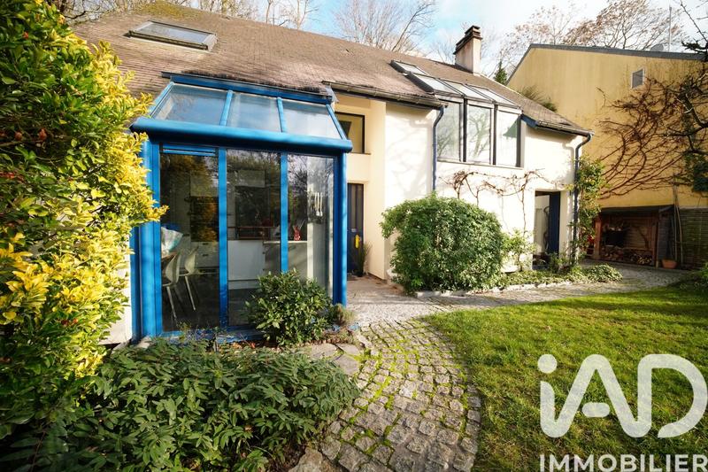 Maison de maîtres - 157 m² - 7 pièces