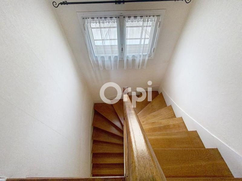 Maison - 149 m² - 4 pièces