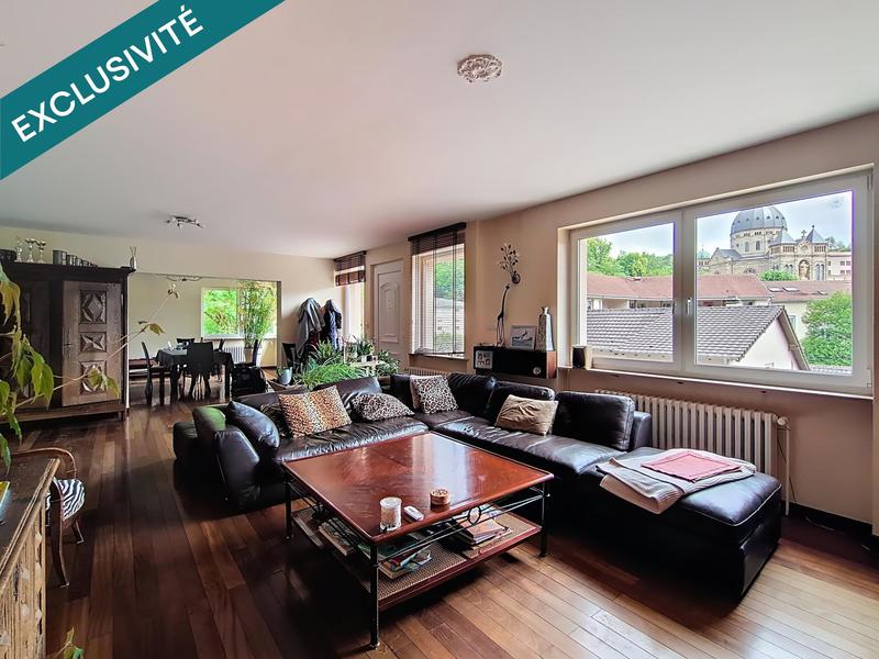 Maison - 180 m² - 6 pièces