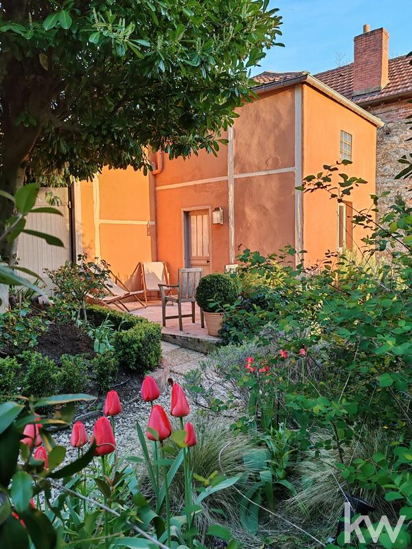 Maison - 220 m² - 8 pièces