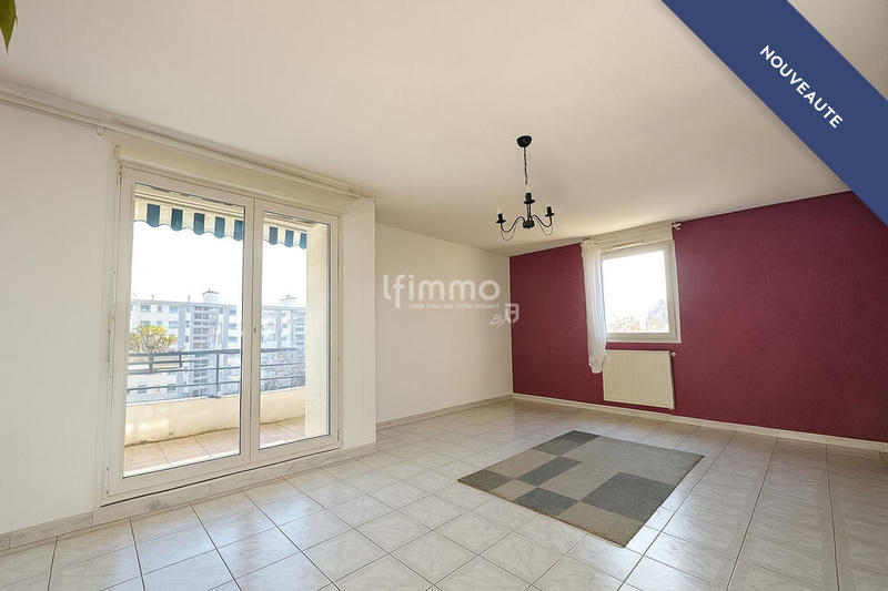 Appartement - 80 m² - 4 pièces