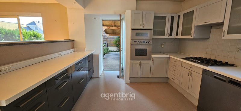 Maison - 175 m² - 7 pièces