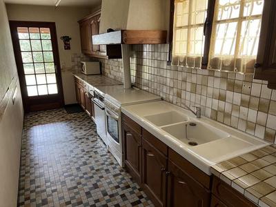 Maison traditionnelle - 140 m² - 4 pièces