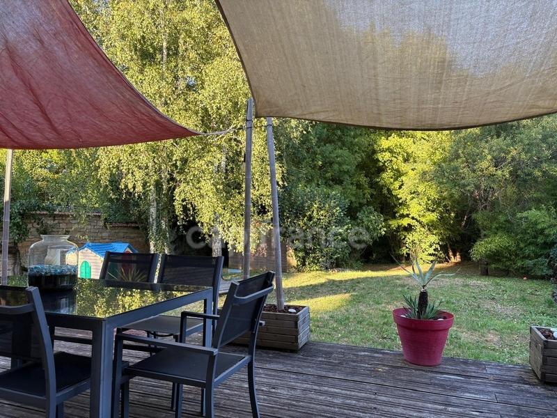 Maison - 144 m² - 5 pièces