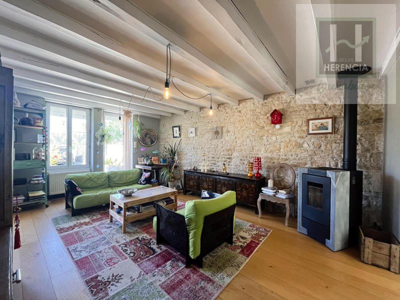 Maison - 170 m² - 7 pièces