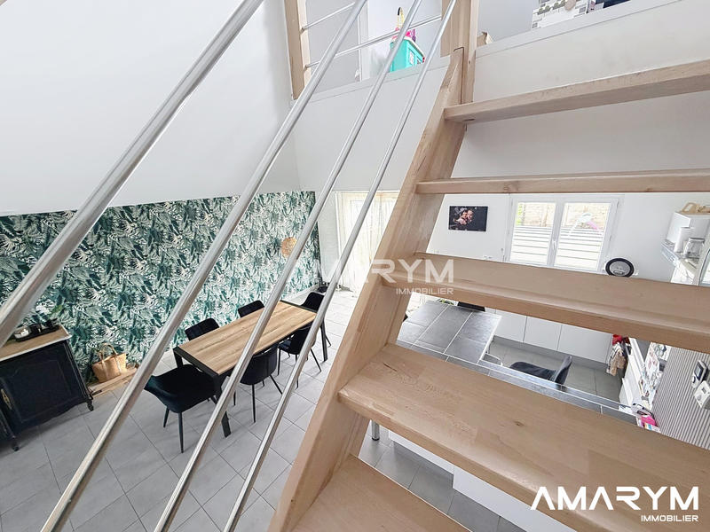 Maison - 100 m² - 5 pièces