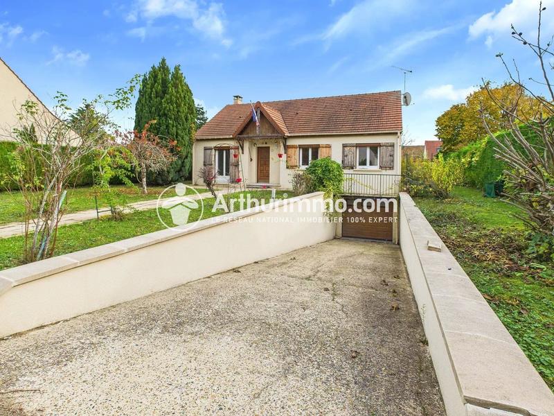 Maison - 76 m² - 4 pièces