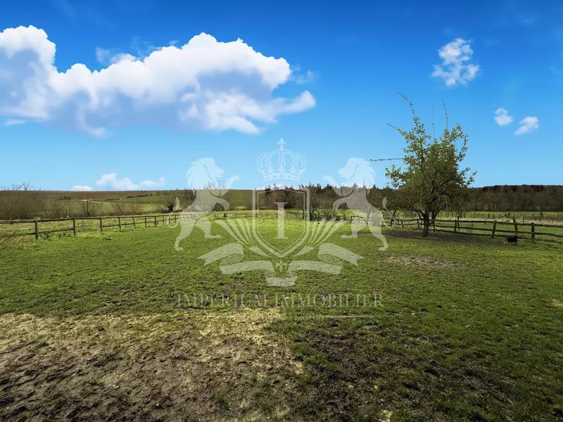 Haras - 200 m² - 5 pièces