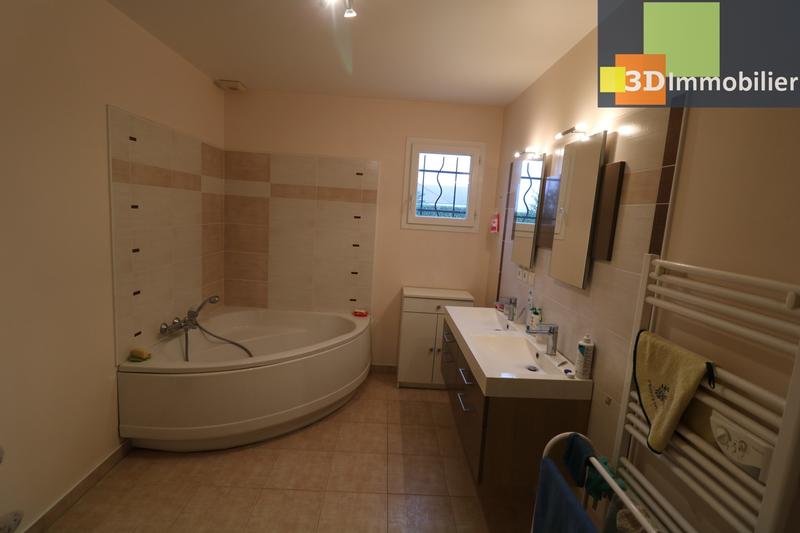 Maison - 123 m² - 5 pièces