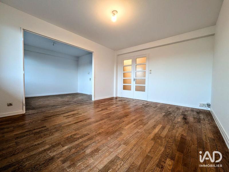 Appartement - 99 m² - 4 pièces