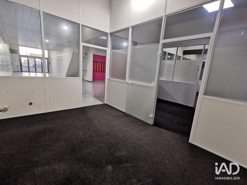 Local commercial - 581 m²