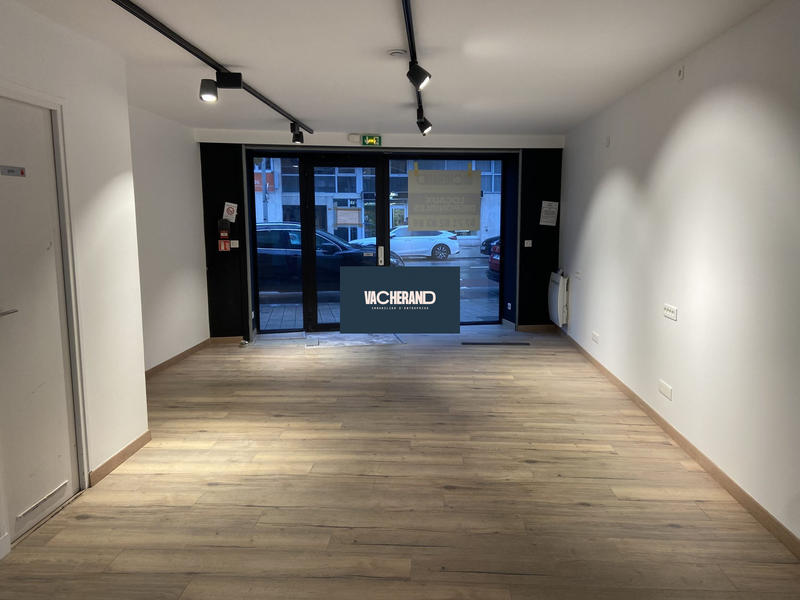 Local commercial - 90 m²