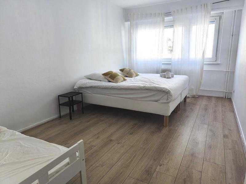 Appartement - 98 m² - 4 pièces