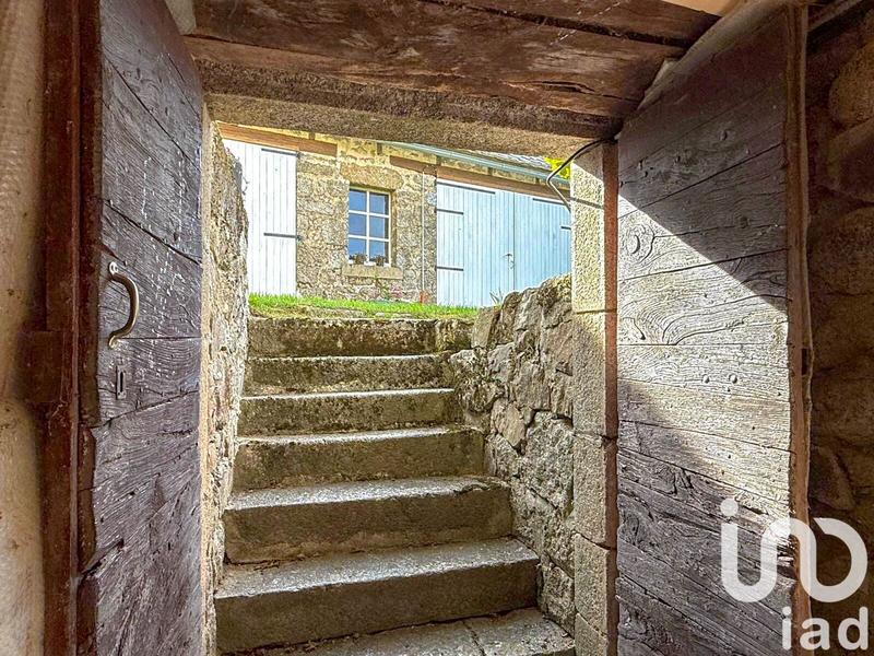 Maison - 102 m² - 6 pièces