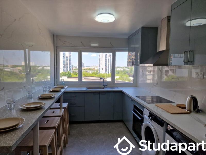 Chambre - 14 m² - 1 pièce