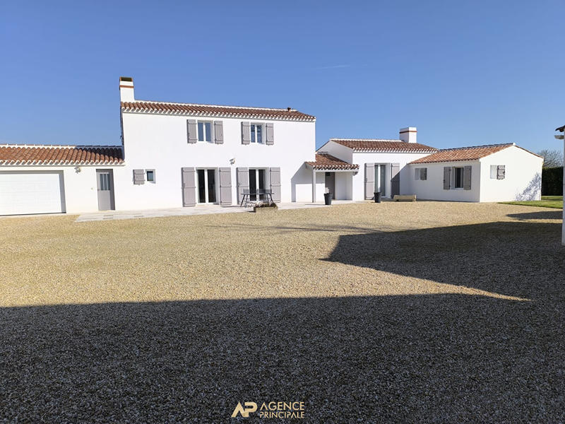 Maison d'architecte - 184 m² - 7 pièces