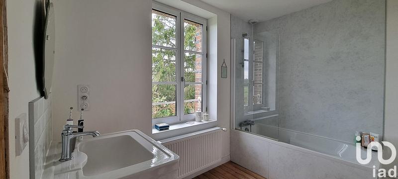 Maison - 264 m² - 8 pièces