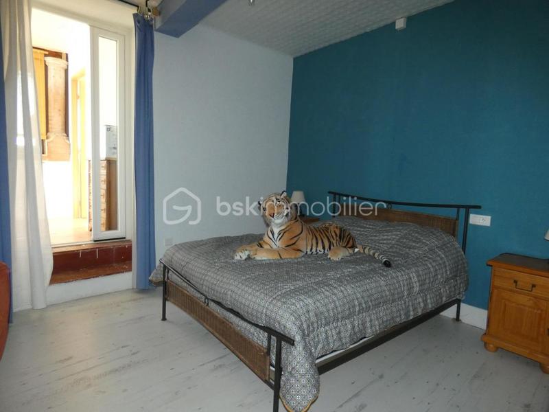 Maison de village - 190 m² - 5 pièces