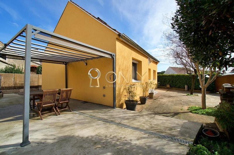 Maison - 133 m² - 5 pièces