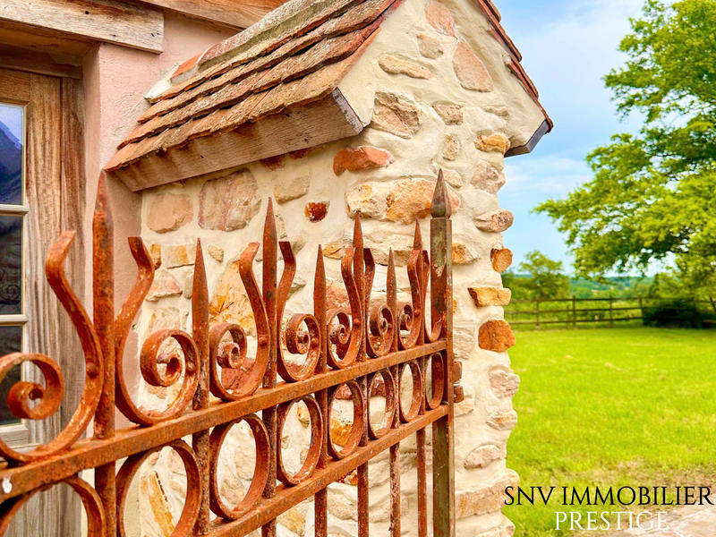 Propriété - 172 m² - 7 pièces