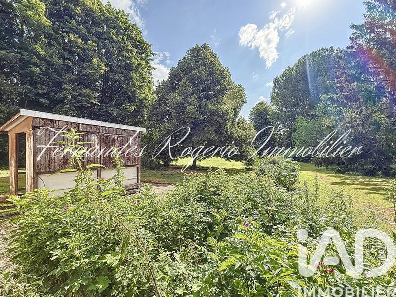 Maison - 196 m² - 8 pièces