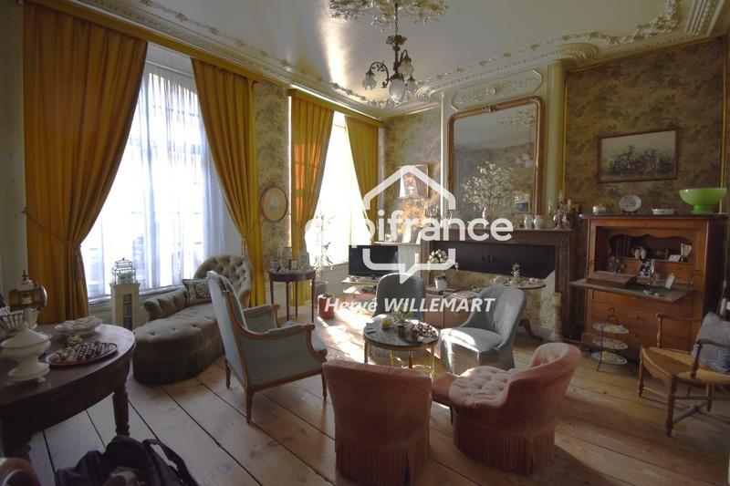 Maison bourgeoise - 238 m² - 11 pièces