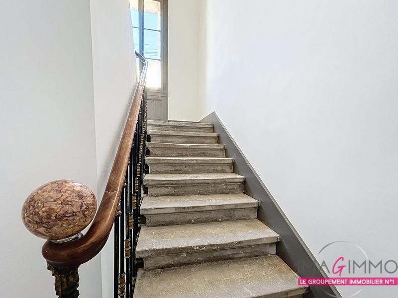 Appartement - 91 m² - 3 pièces