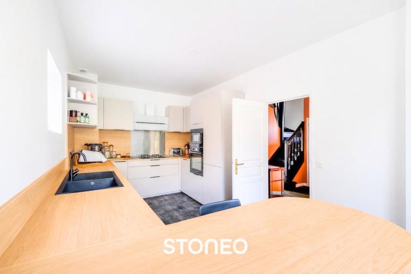 Maison ancienne - 175 m² - 6 pièces