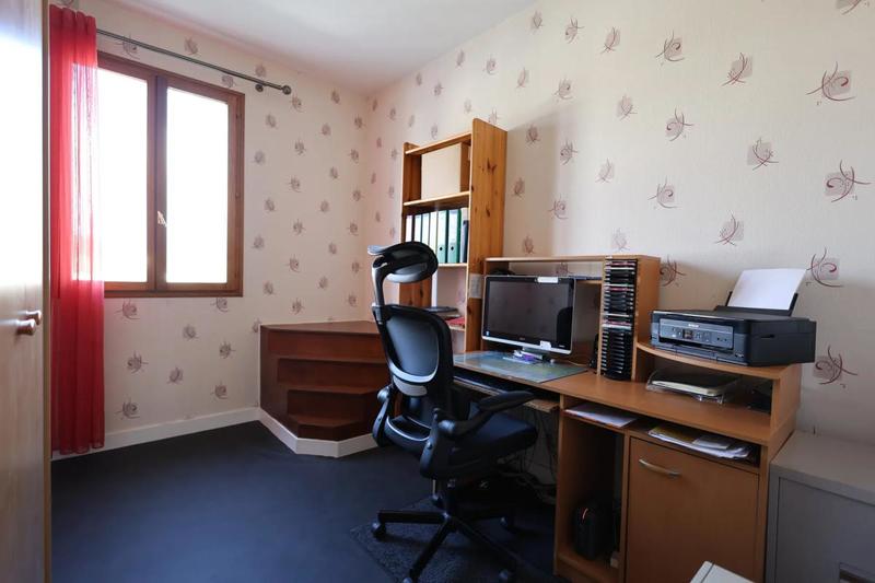 Propriété - 156 m² - 5 pièces