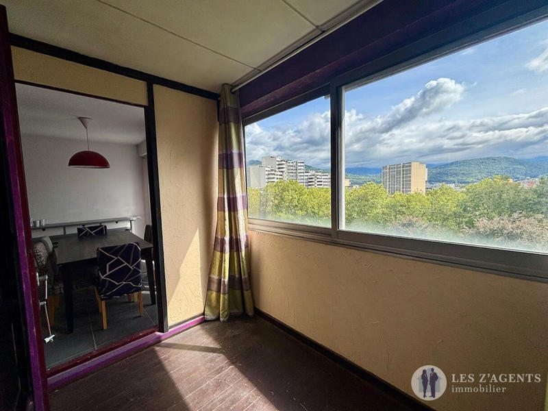 Appartement - 85 m² - 3 pièces