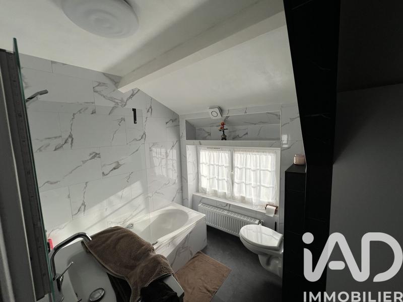 Maison - 145 m² - 6 pièces