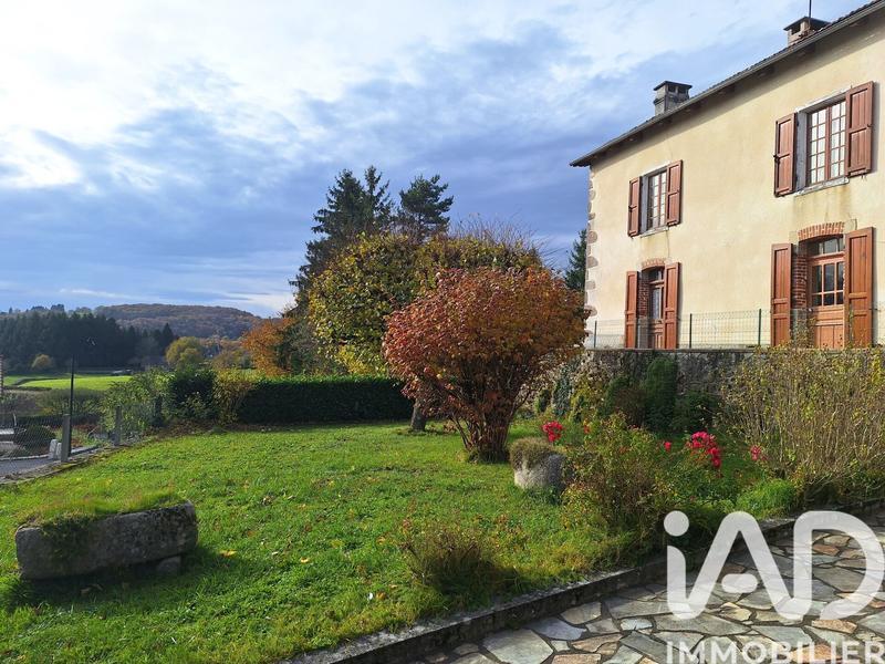 Maison - 188 m² - 8 pièces