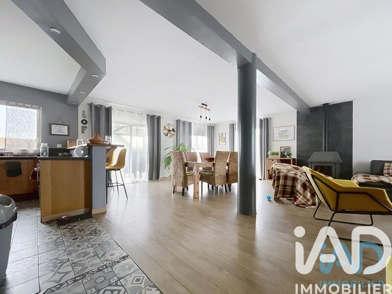 Maison - 169 m² - 6 pièces