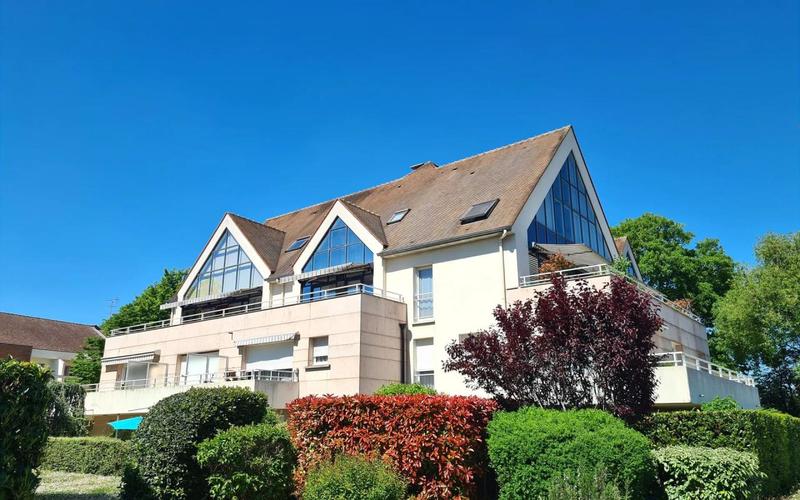 Duplex - 164 m² - 4 pièces