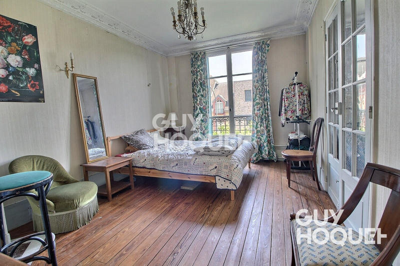 Maison - 135 m² - 7 pièces