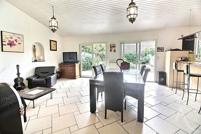 Maison - 107 m² - 4 pièces