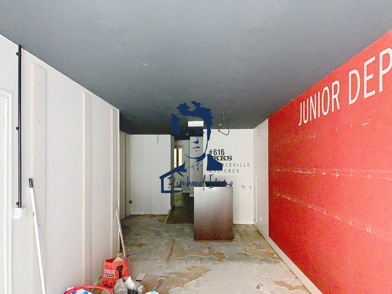 Local d'activités - 80 m² - 2 pièces