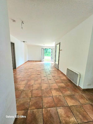 Maison - 92 m² - 5 pièces