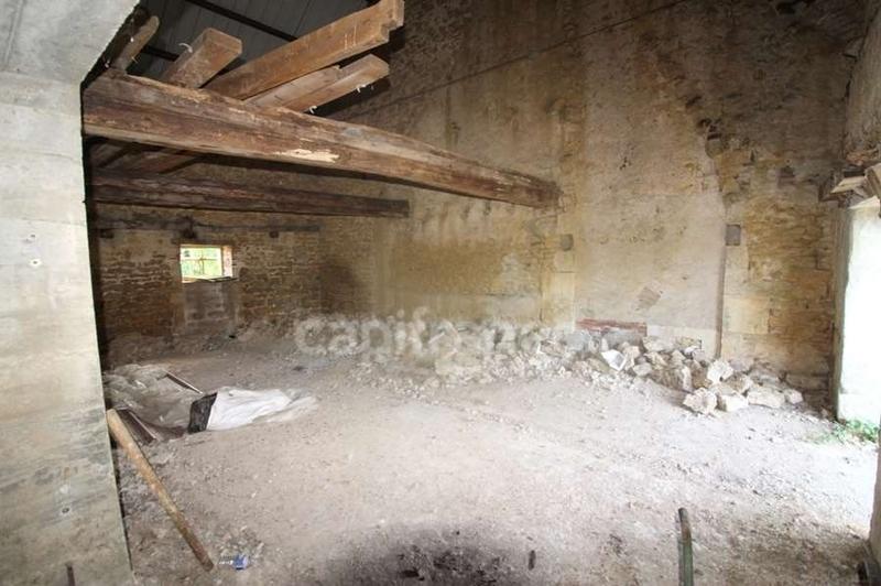 Fermette - 200 m² - 1 pièce