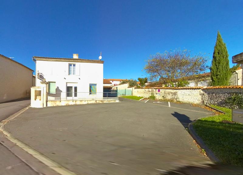 Immeuble - 162 m² - 11 pièces