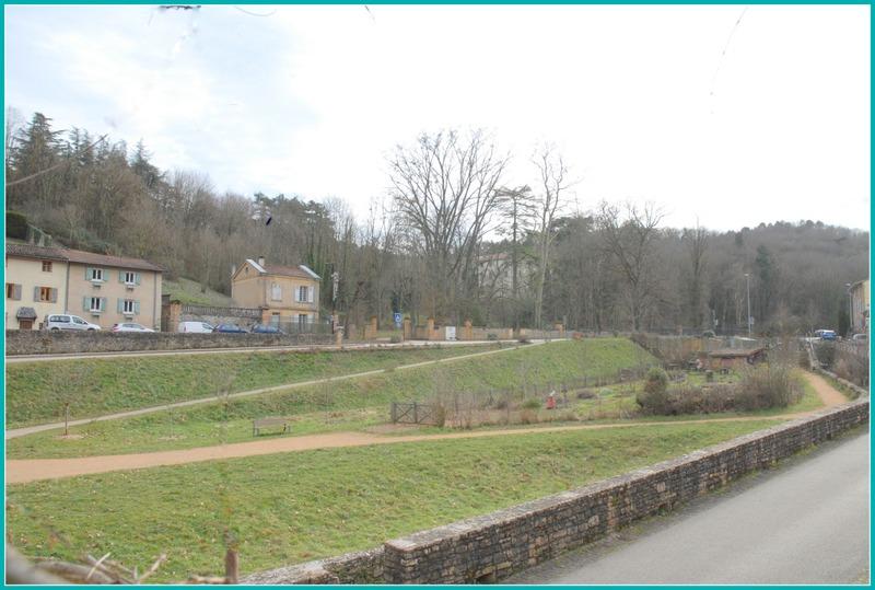 Maison - 147 m² - 5 pièces