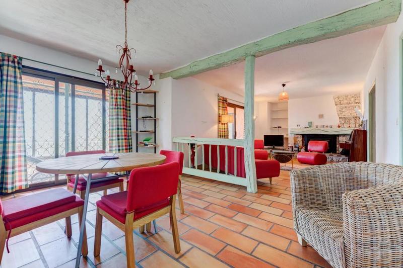 Villa - 309 m² - 7 pièces