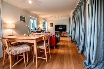 Maison - 193 m² - 8 pièces