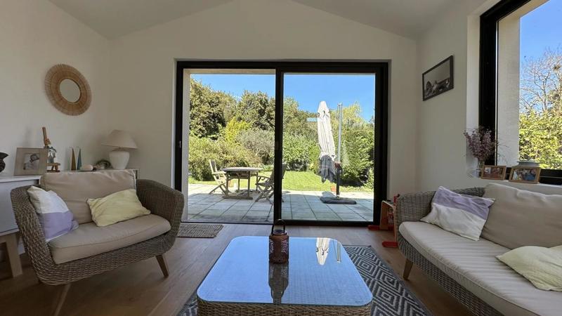 Propriété - 190 m² - 7 pièces