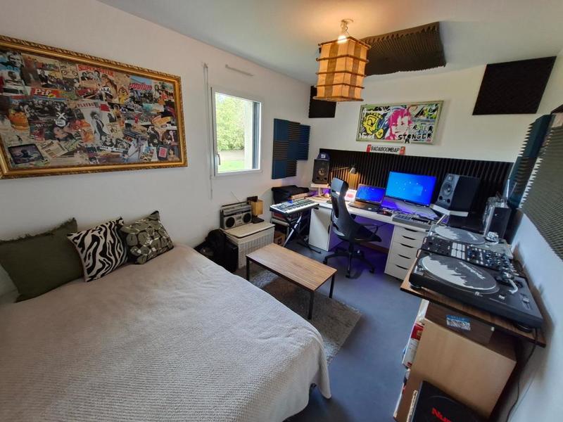 Maison - 86 m² - 4 pièces