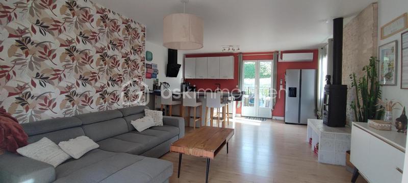 Demeure - 165 m² - 9 pièces